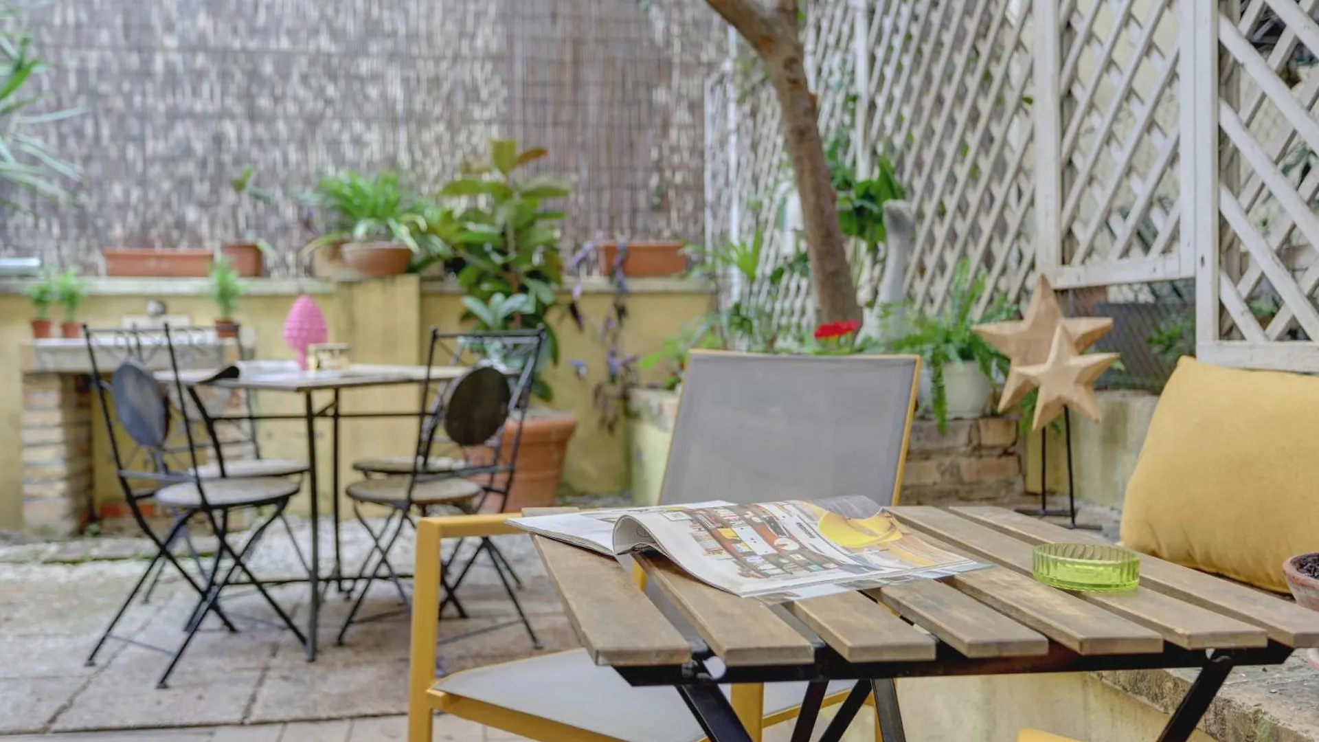 Colosseo Secret Garden - Home And More Rome Appartement